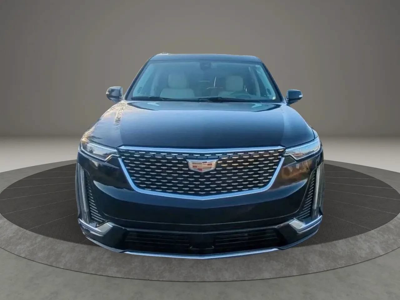 Used 2023 Cadillac XT6 Premium Luxury w/ Technology Package AWD/4WD image 6