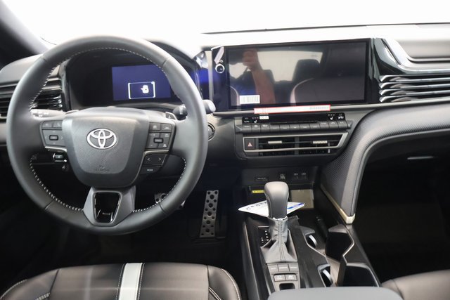 New 2026 Toyota Camry Hybrid w/ Multimedia Upgrade Package AWD/4WD image 14