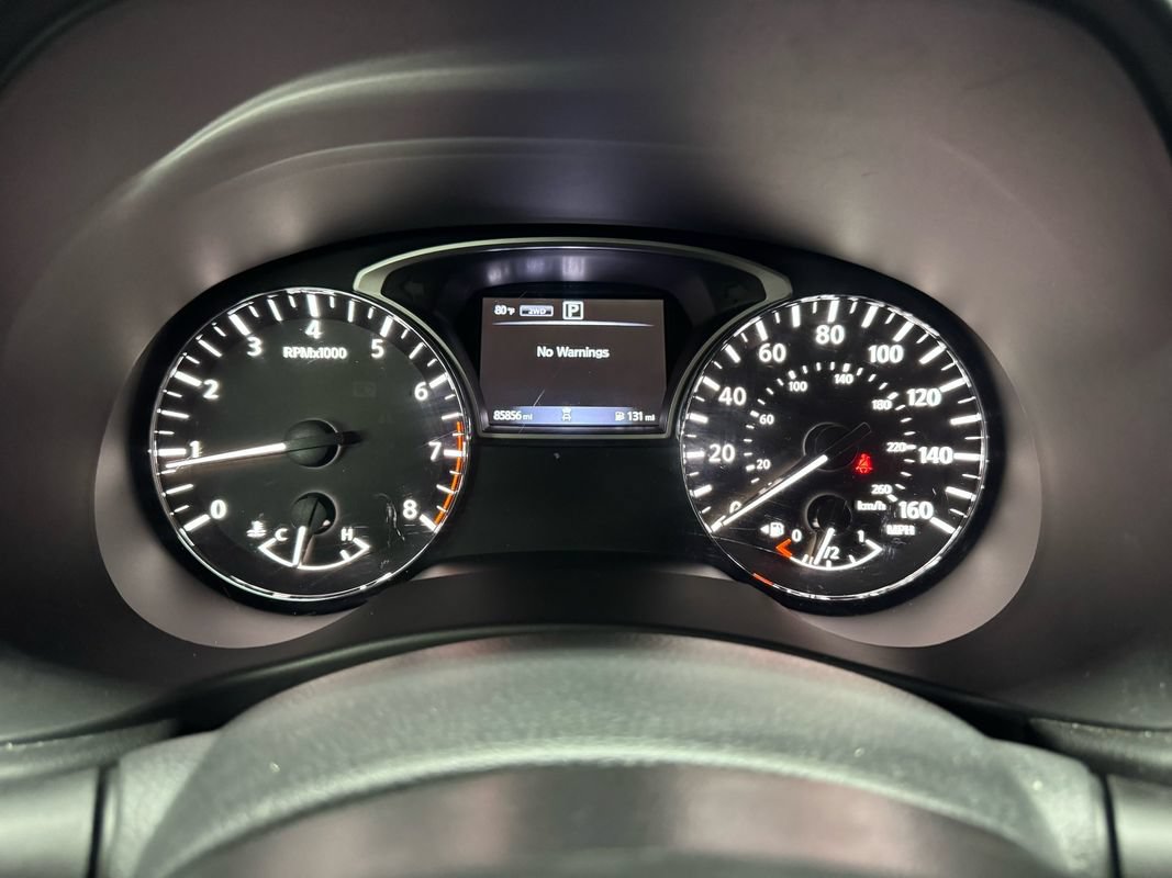 Used 2018 Nissan Pathfinder S AWD/4WD image 28