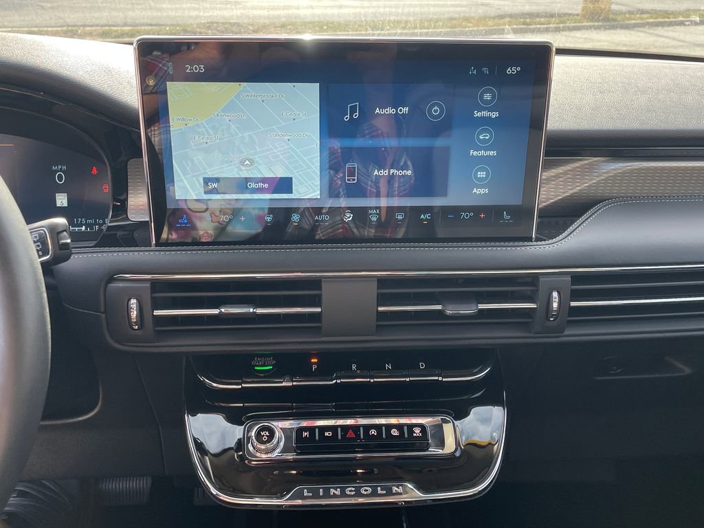 New 2025 Lincoln Corsair Reserve w/ Jet Appearance Package image 10