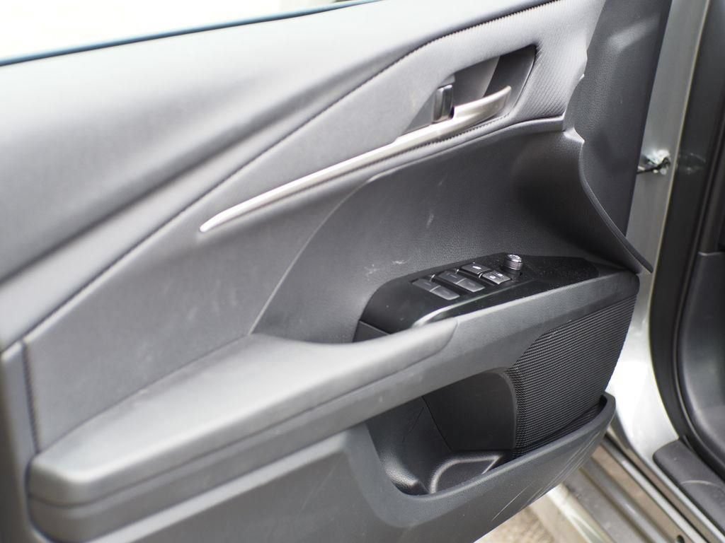 Used 2026 Toyota Camry SE w/ Multimedia Upgrade Package FWD image 27