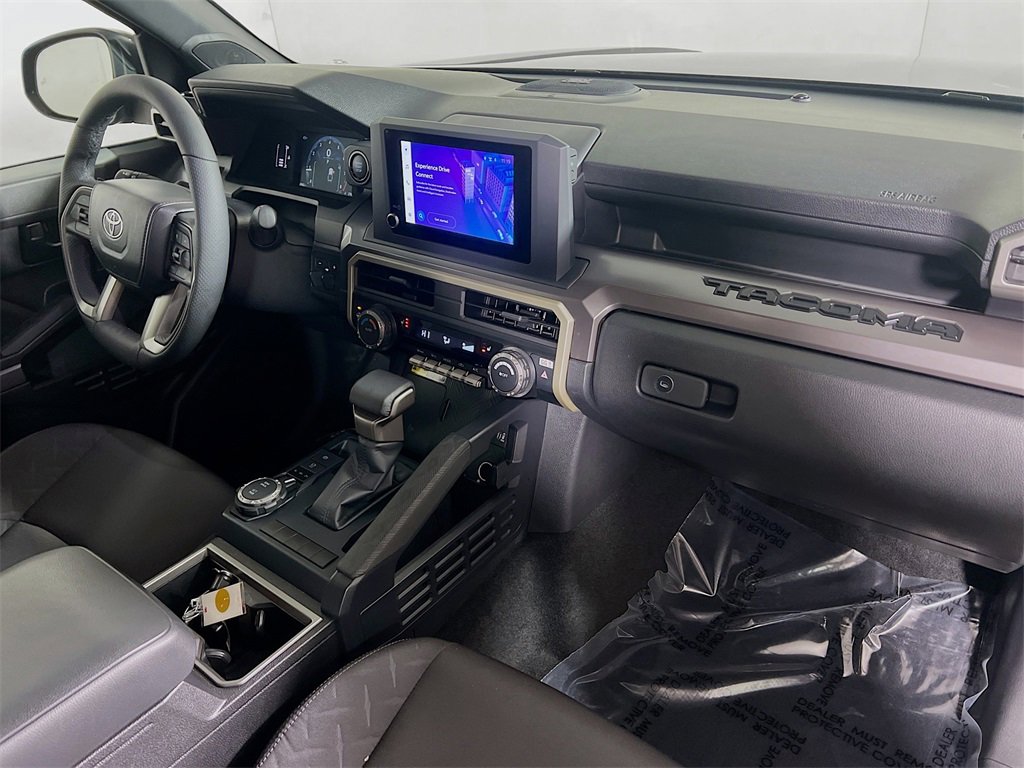 Certified 2025 Toyota Tacoma SR5 image 25