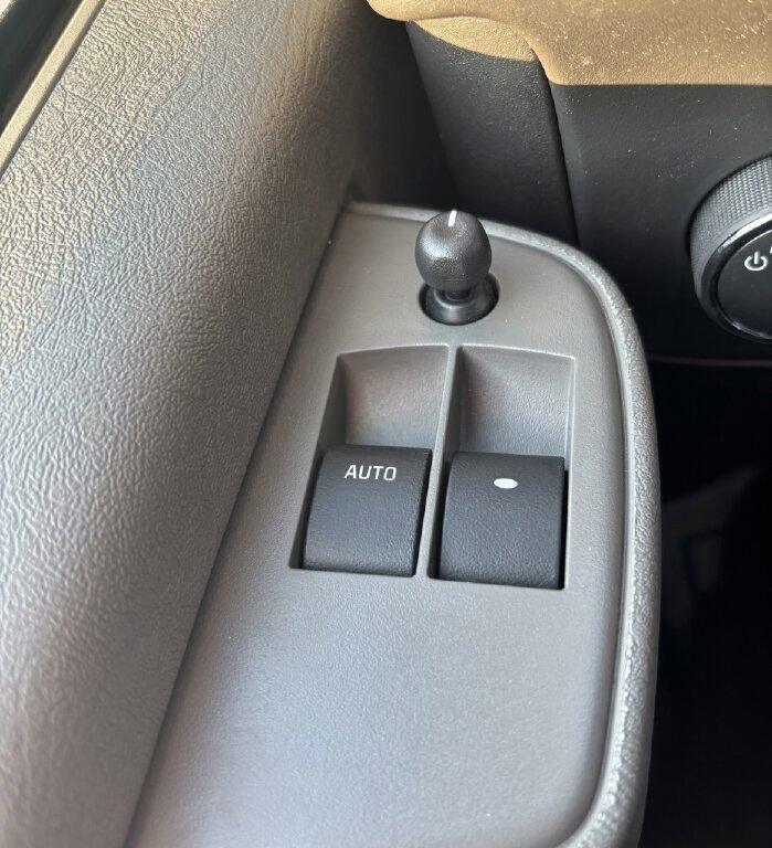 New 2024 Chevrolet Express 3500 w/ Power Convenience Package image 5