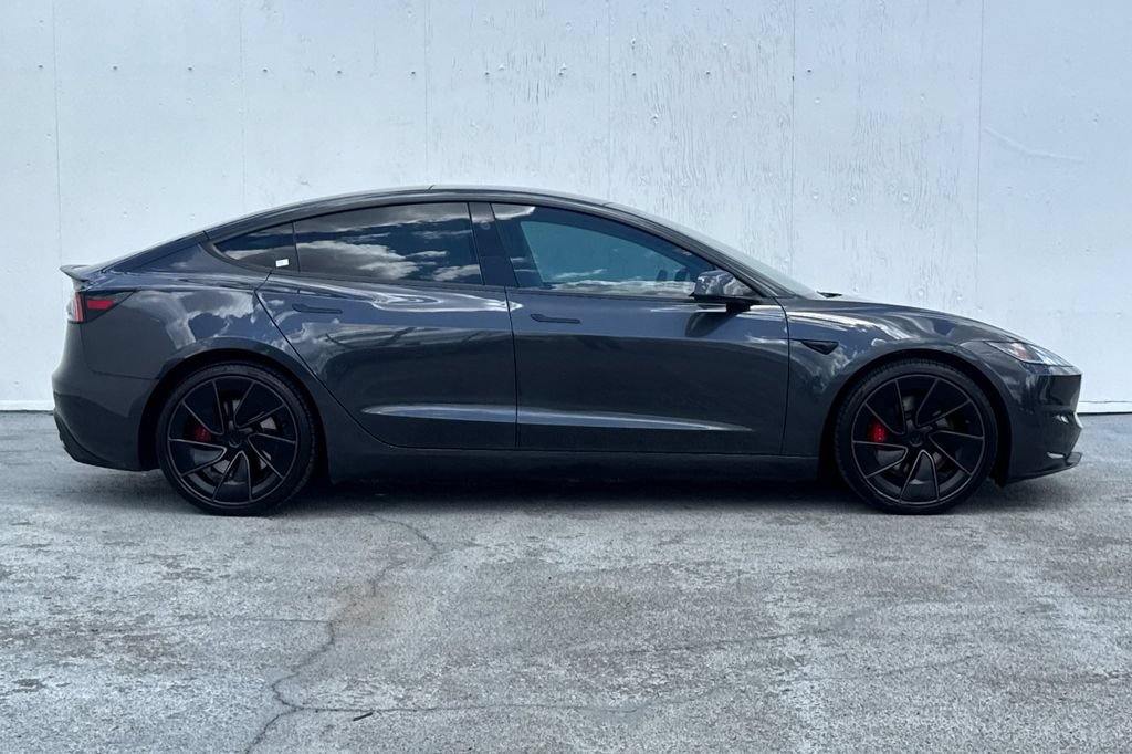 Used 2025 Tesla Model 3 Performance AWD/4WD image 2