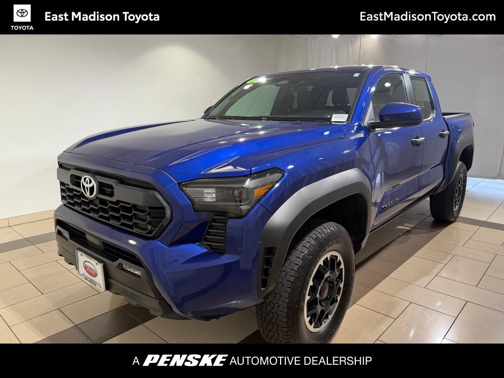 Used 2024 Toyota Tacoma TRD Off-Road AWD/4WD image 1