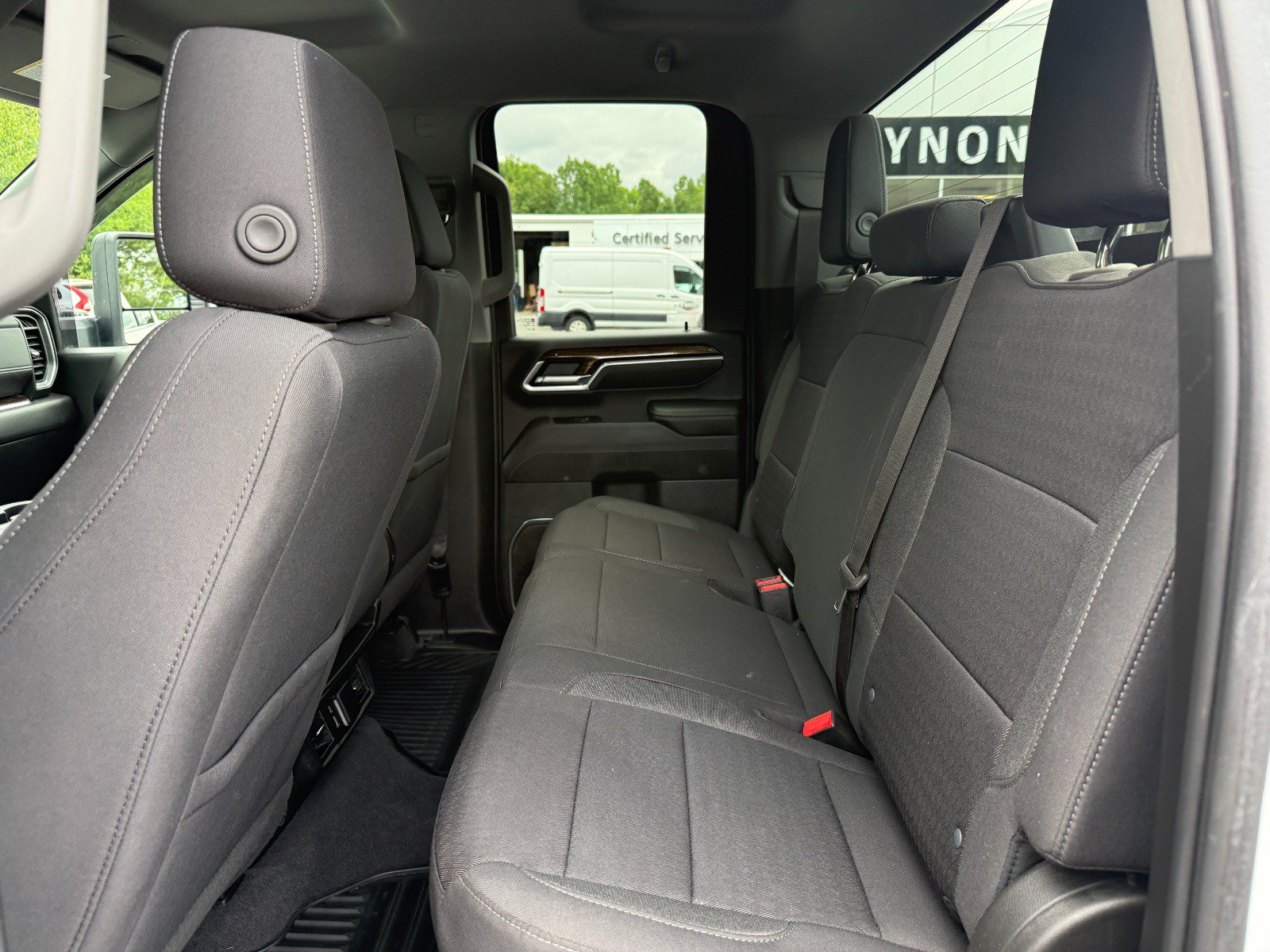 Used 2024 GMC Sierra 2500 SLE w/ SLE Convenience Package AWD/4WD image 16