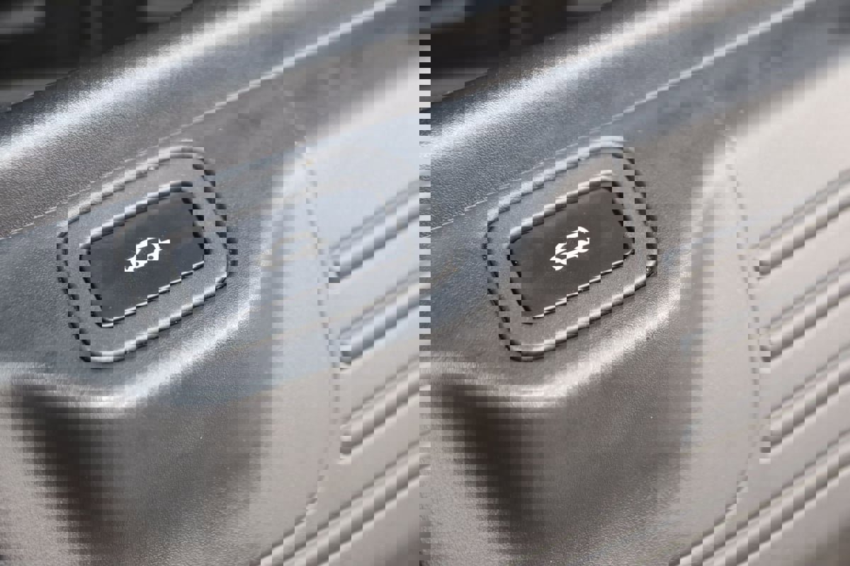 Used 2021 Land Rover Range Rover P525 Westminster Edition image 59