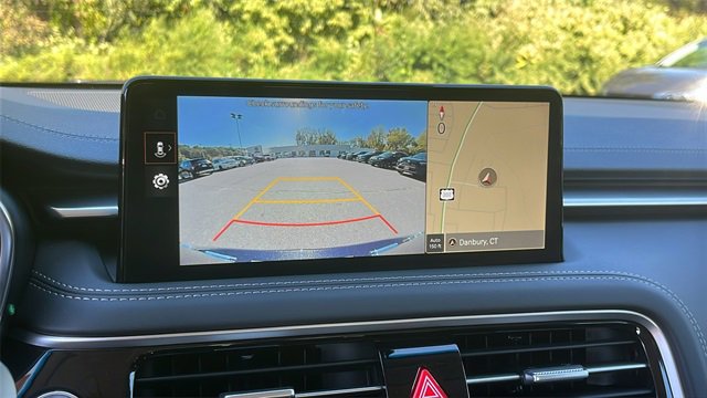 Used 2025 Genesis G70 2.5T image 16