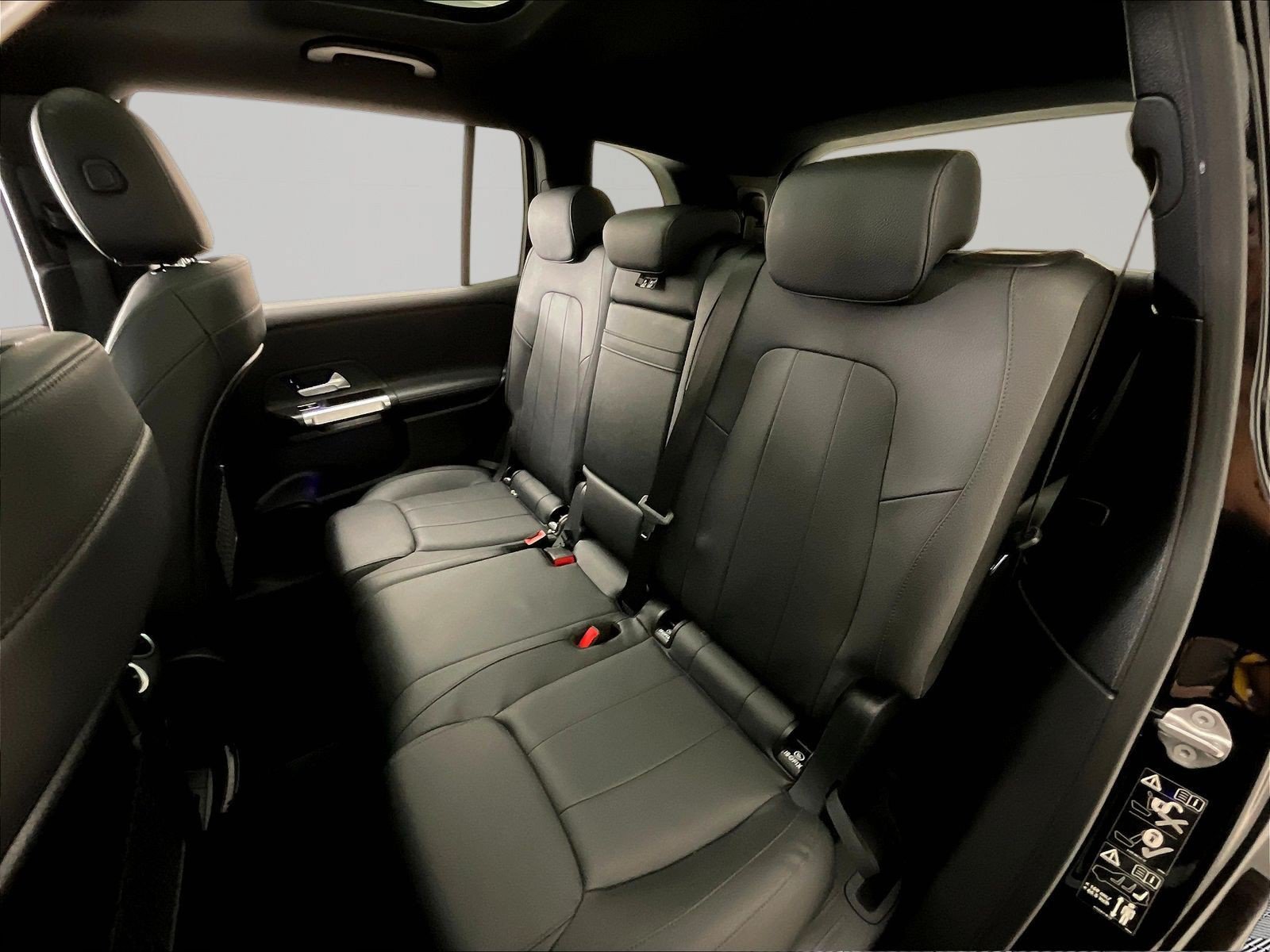 Certified 2021 Mercedes-Benz GLB 250 image 22