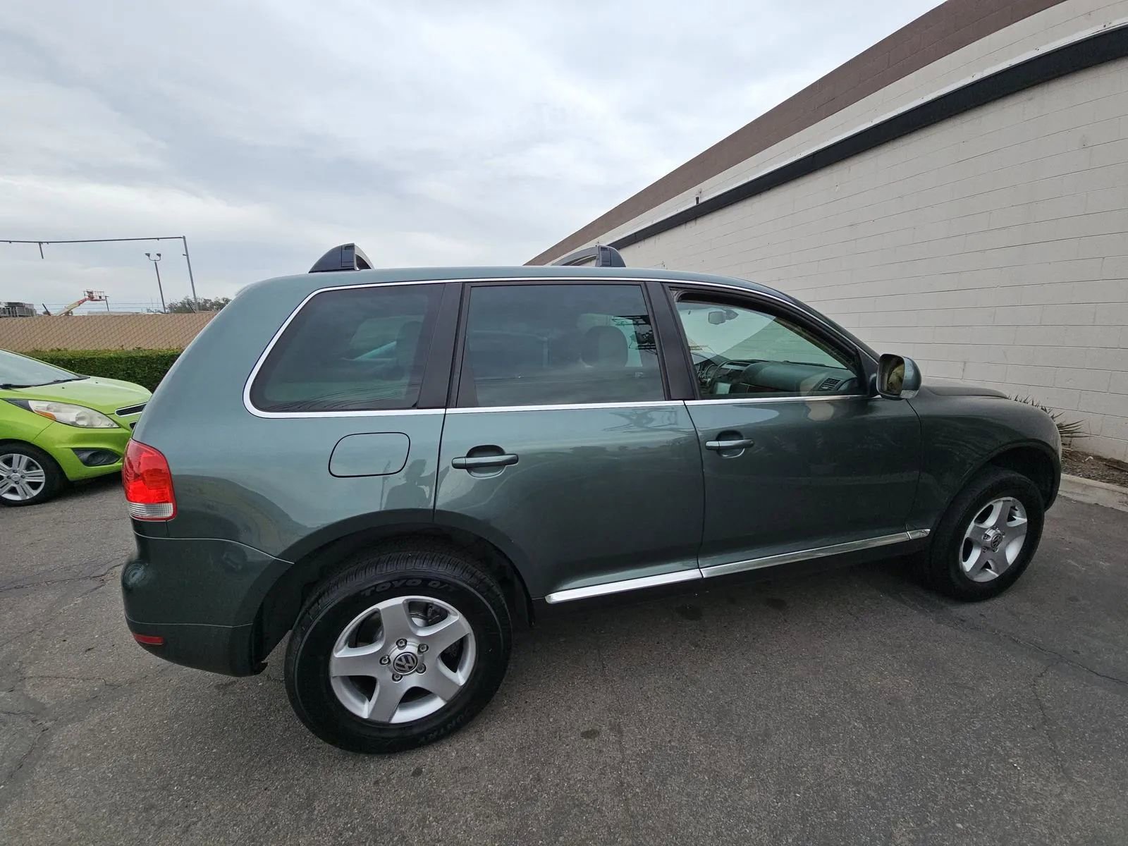 Used 2005 Volkswagen Touareg V6 image 4