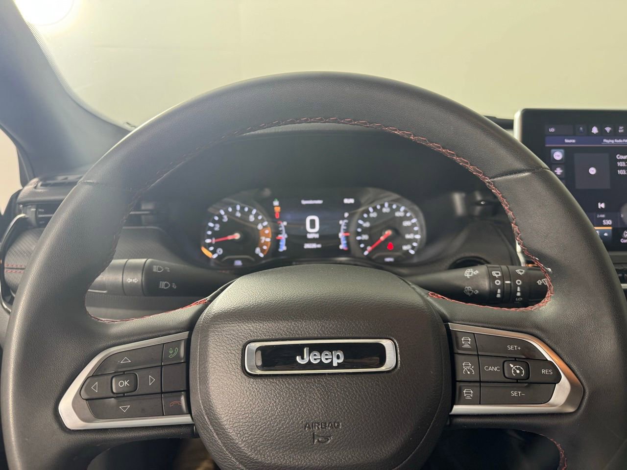 Used 2024 Jeep Compass Trailhawk image 18