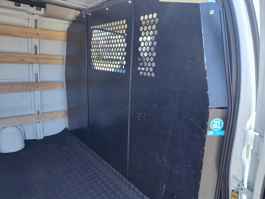 Used 2024 Chevrolet Express 2500 w/ Driver Convenience Package RWD image 15