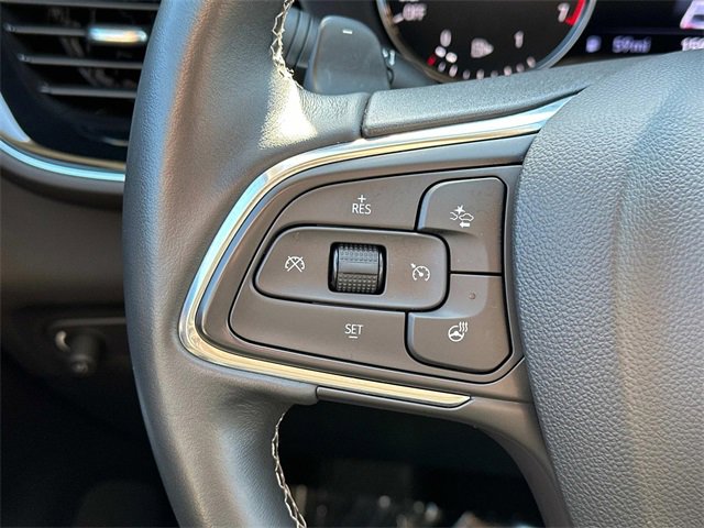 Used 2023 Buick Envision Avenir image 23