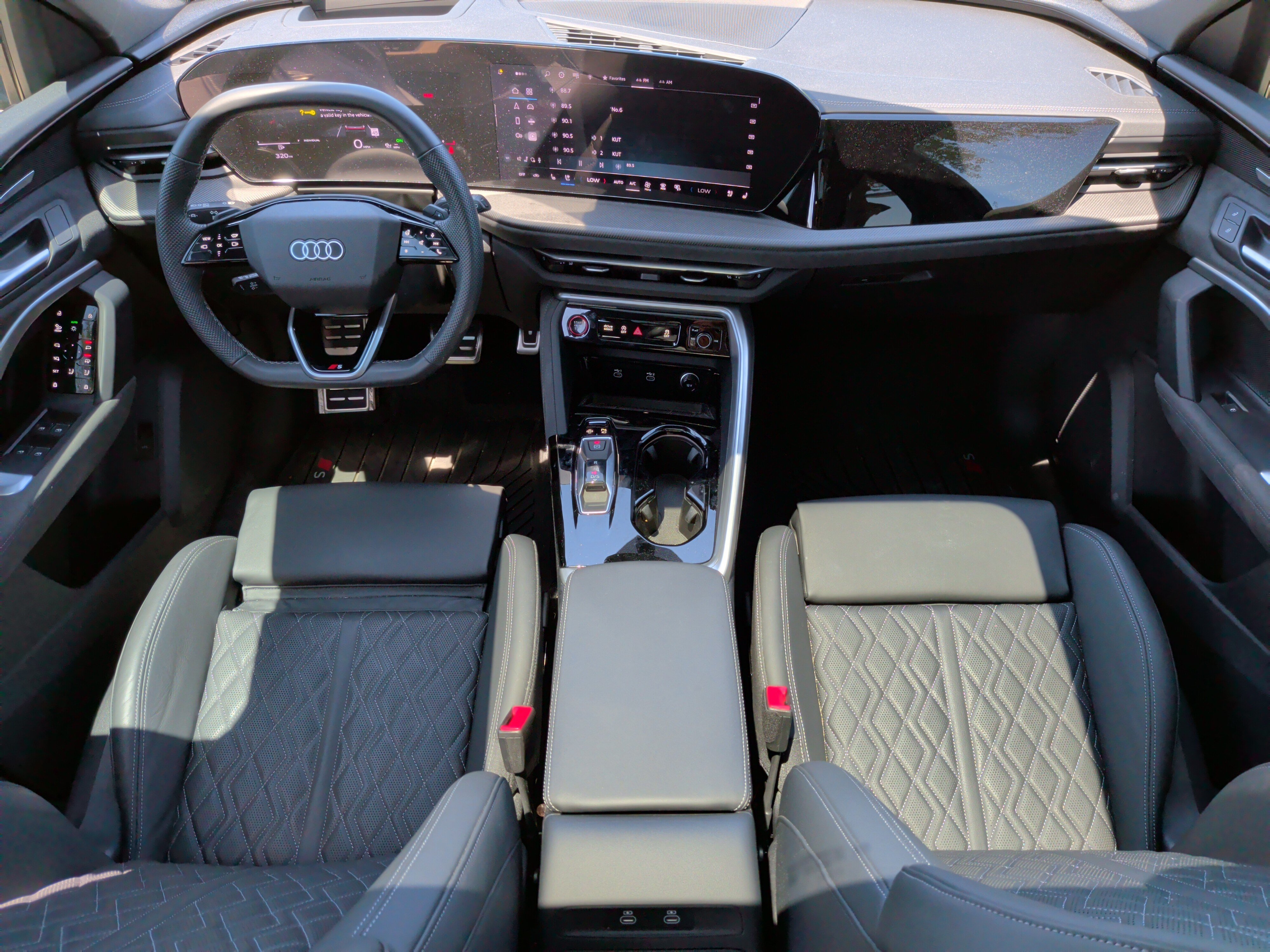 Certified 2025 Audi SQ5 Premium Plus AWD/4WD image 30