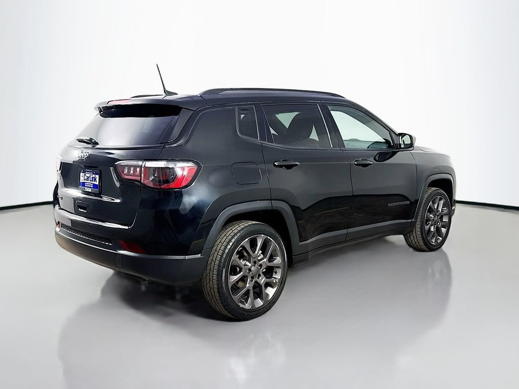 Used 2021 Jeep Compass Latitude w/ Sun and Sound Group AWD/4WD image 8