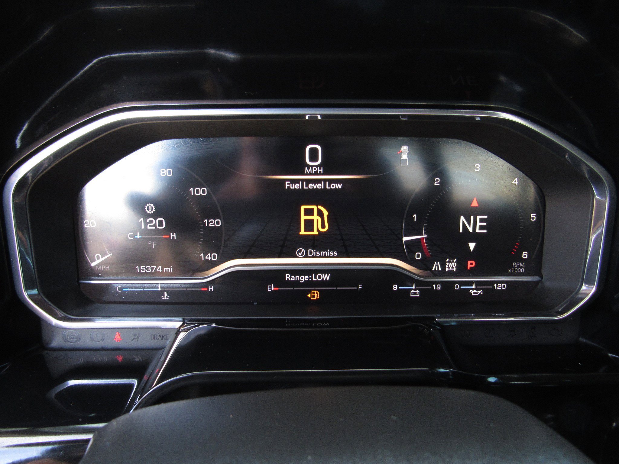 Used 2025 GMC Sierra 1500 Elevation image 27