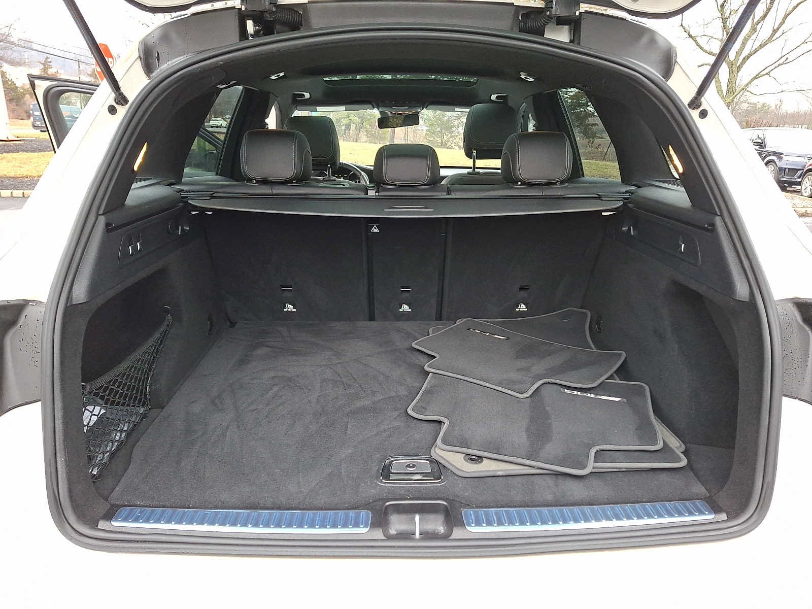 Certified 2021 Mercedes-Benz GLC 43 AMG 4MATIC image 26