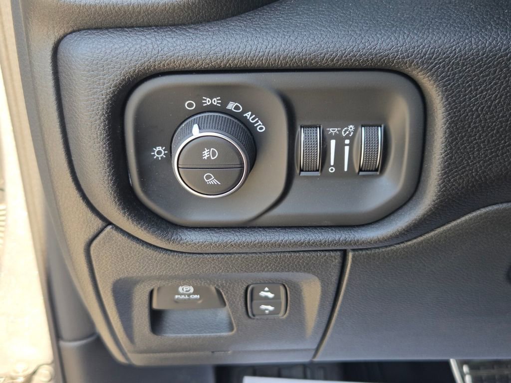 Used 2026 RAM 1500 RHO AWD/4WD image 26