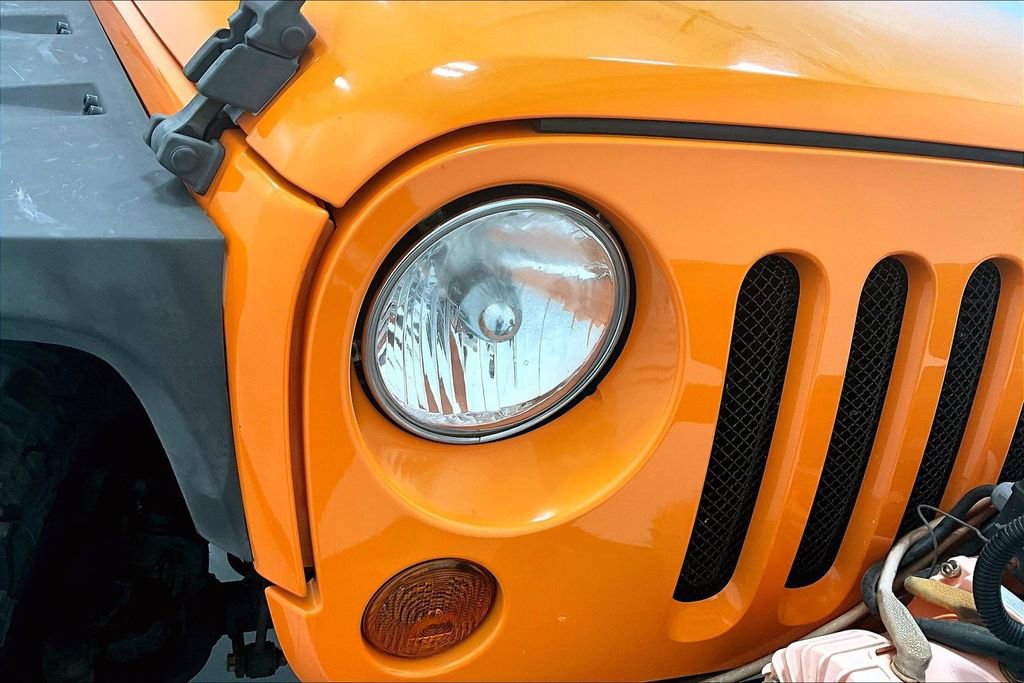 Used 2012 Jeep Wrangler Sport AWD/4WD image 22