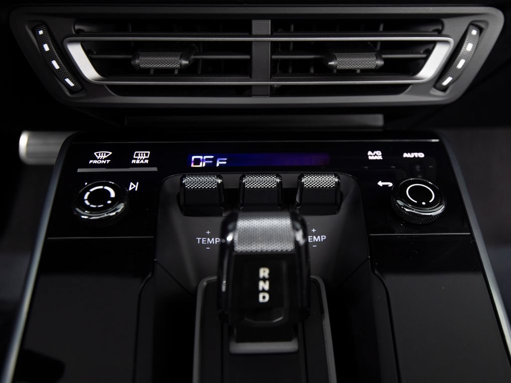 Certified 2022 Porsche 911 Turbo S AWD/4WD image 26