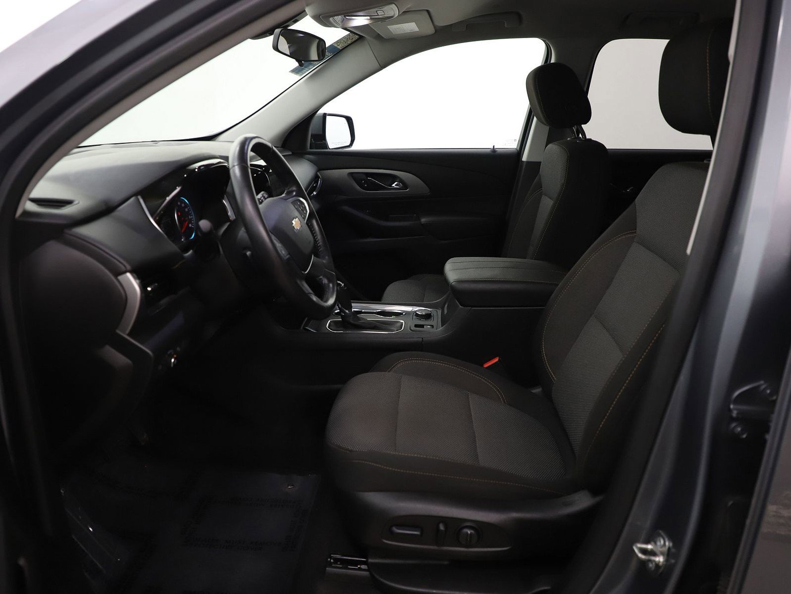 Used 2018 Chevrolet Traverse LT w/ LPO, Floor Liner Package image 17