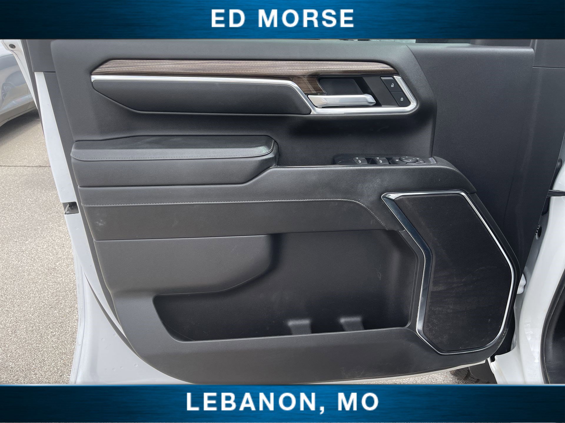 Certified 2024 Chevrolet Silverado 2500 LT w/ Convenience Package image 21