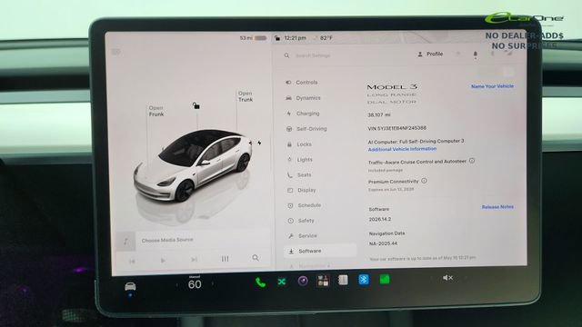 Used 2022 Tesla Model 3 Long Range AWD/4WD image 38