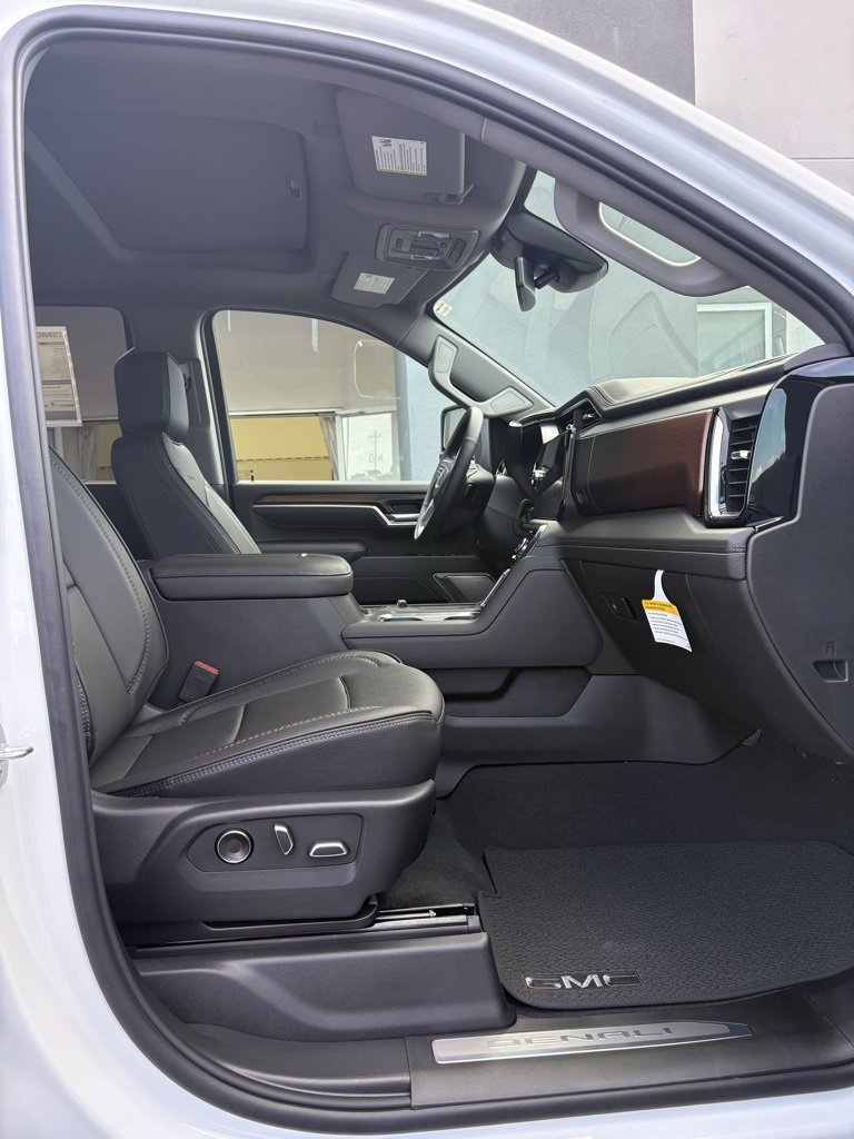 New 2025 GMC Sierra 2500 Denali w/ Max Trailering Package image 34