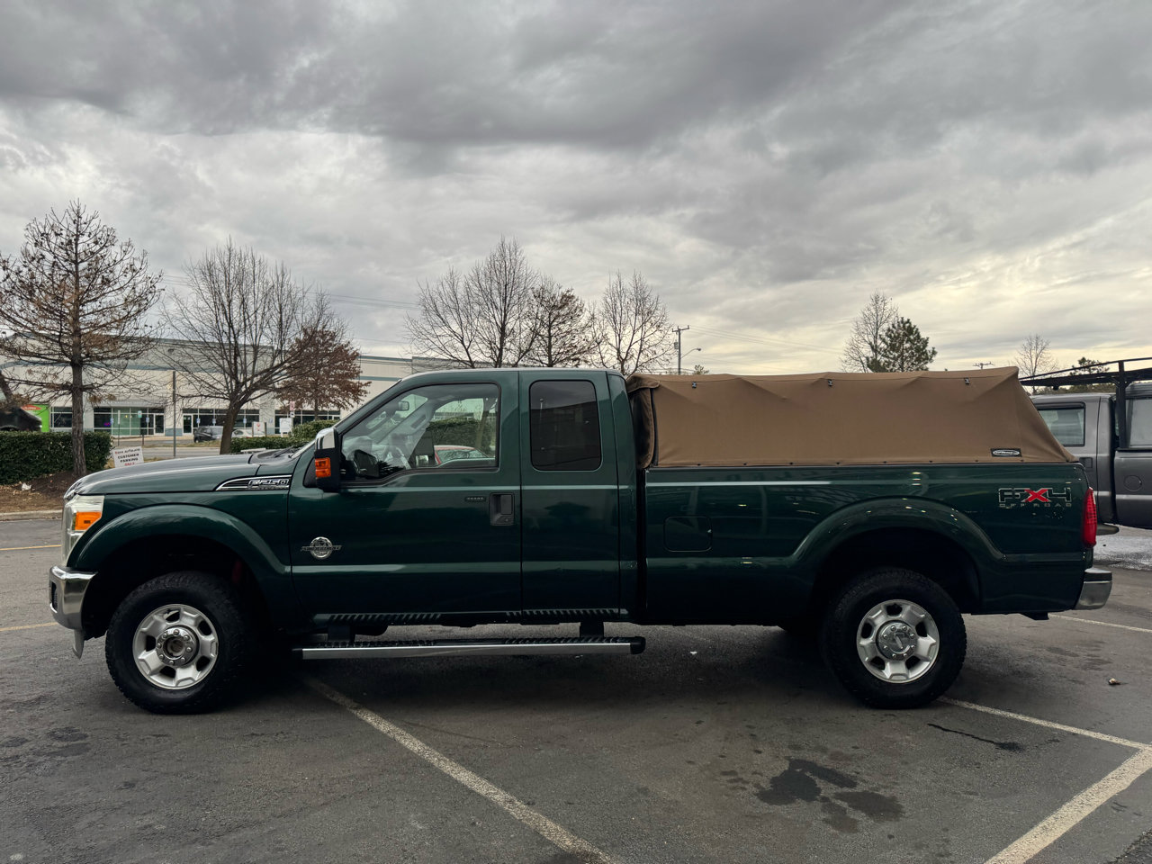 Used 2011 Ford F250 XLT w/ XLT Premium Pkg image 9
