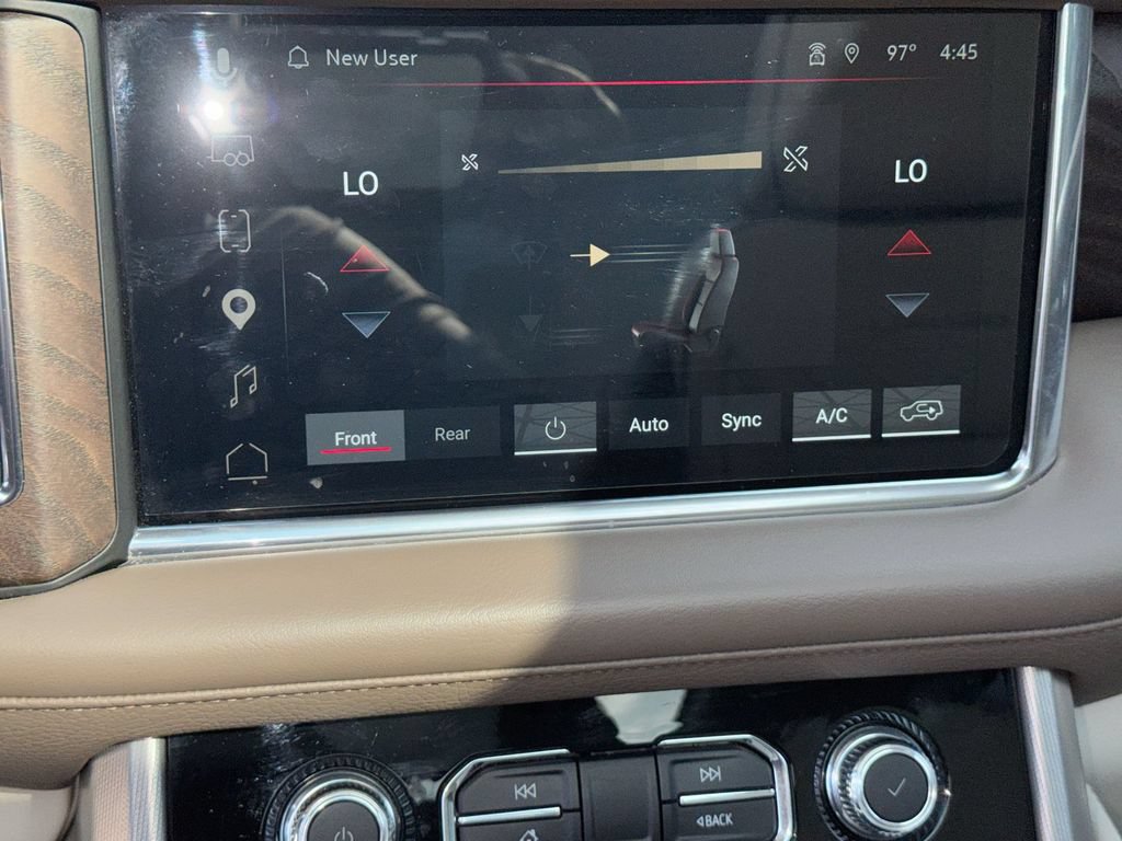 Used 2023 GMC Yukon Denali RWD image 25