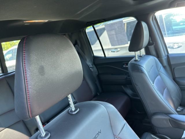 Used 2022 Honda Ridgeline Black Edition image 14