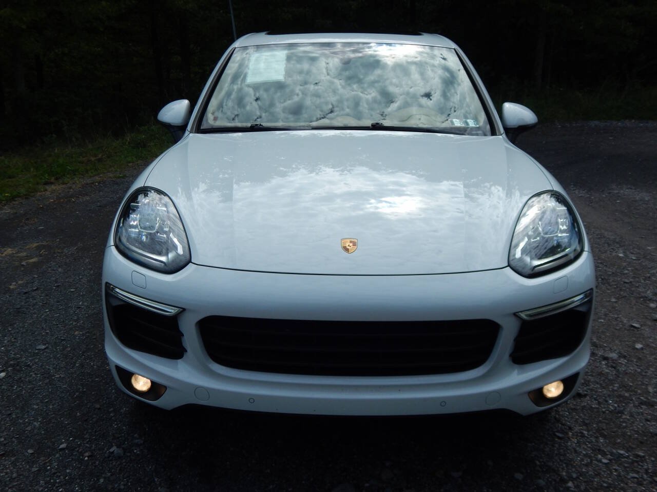 Used 2017 Porsche Cayenne AWD/4WD image 8