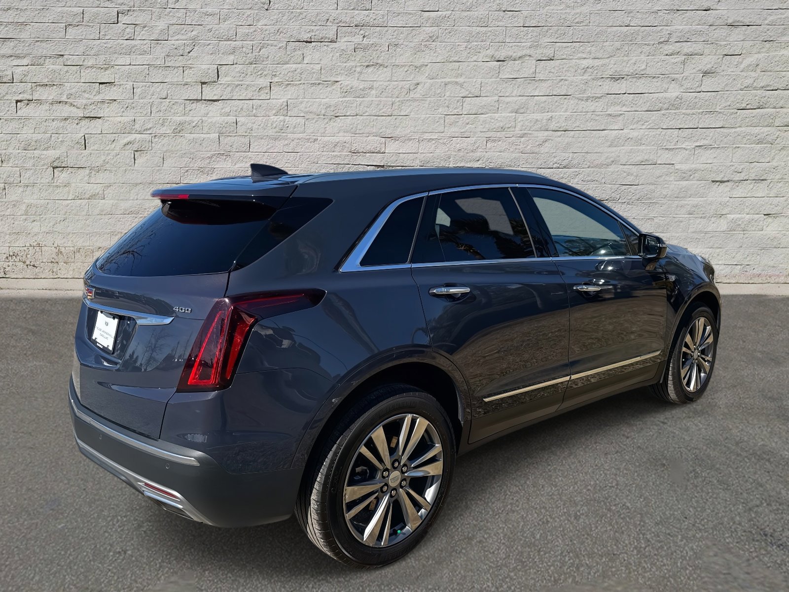 Certified 2025 Cadillac XT5 Premium Luxury image 5