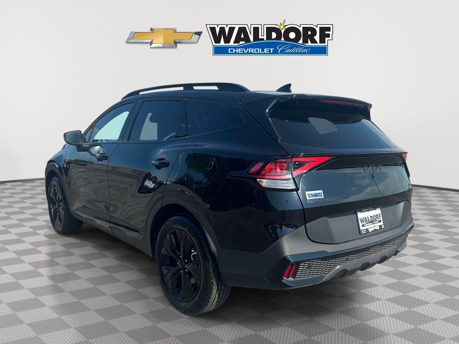 Used 2025 Kia Sportage X-Line w/ Premium Package AWD/4WD image 4
