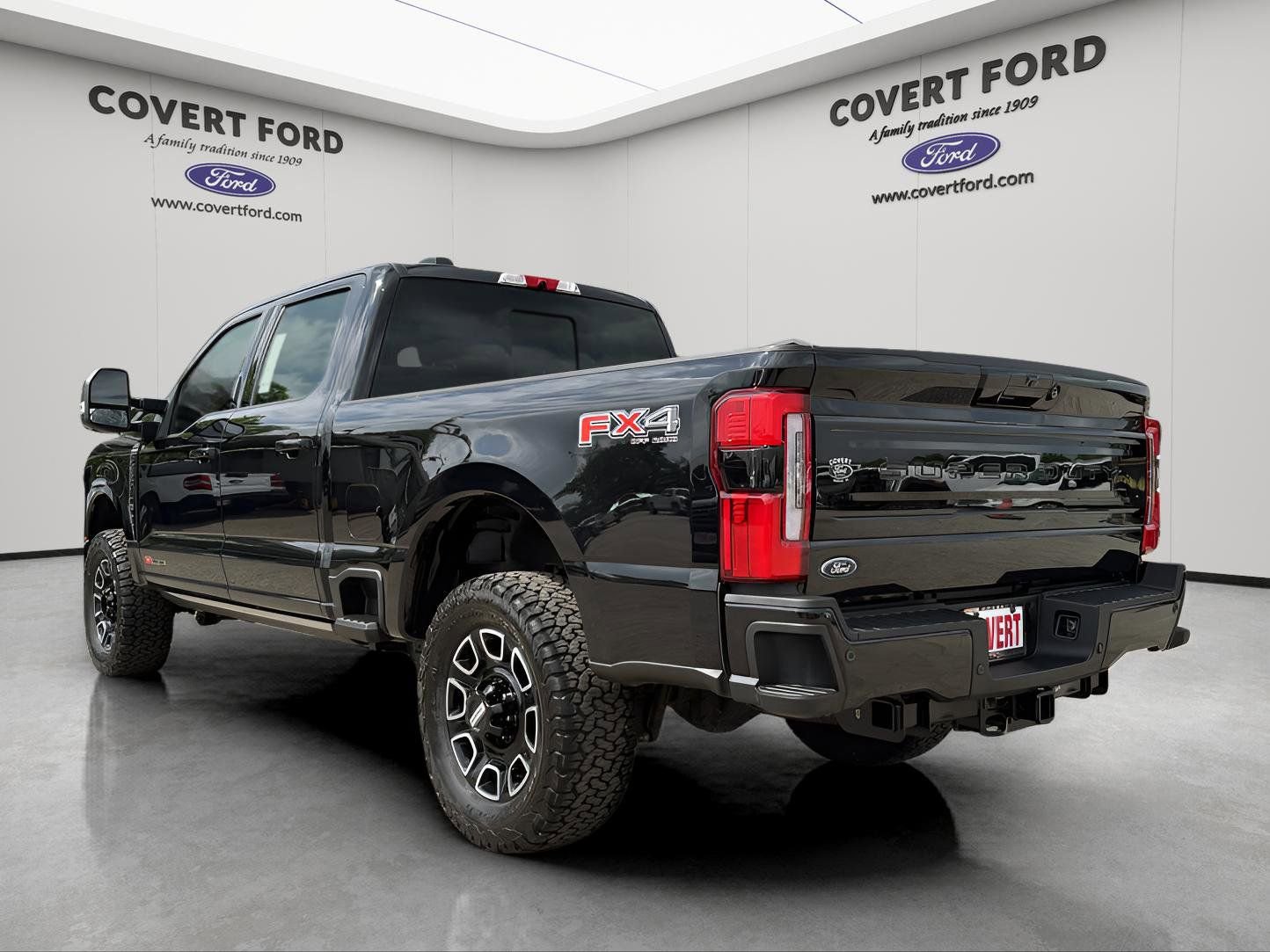 New 2026 Ford F250 Platinum image 3