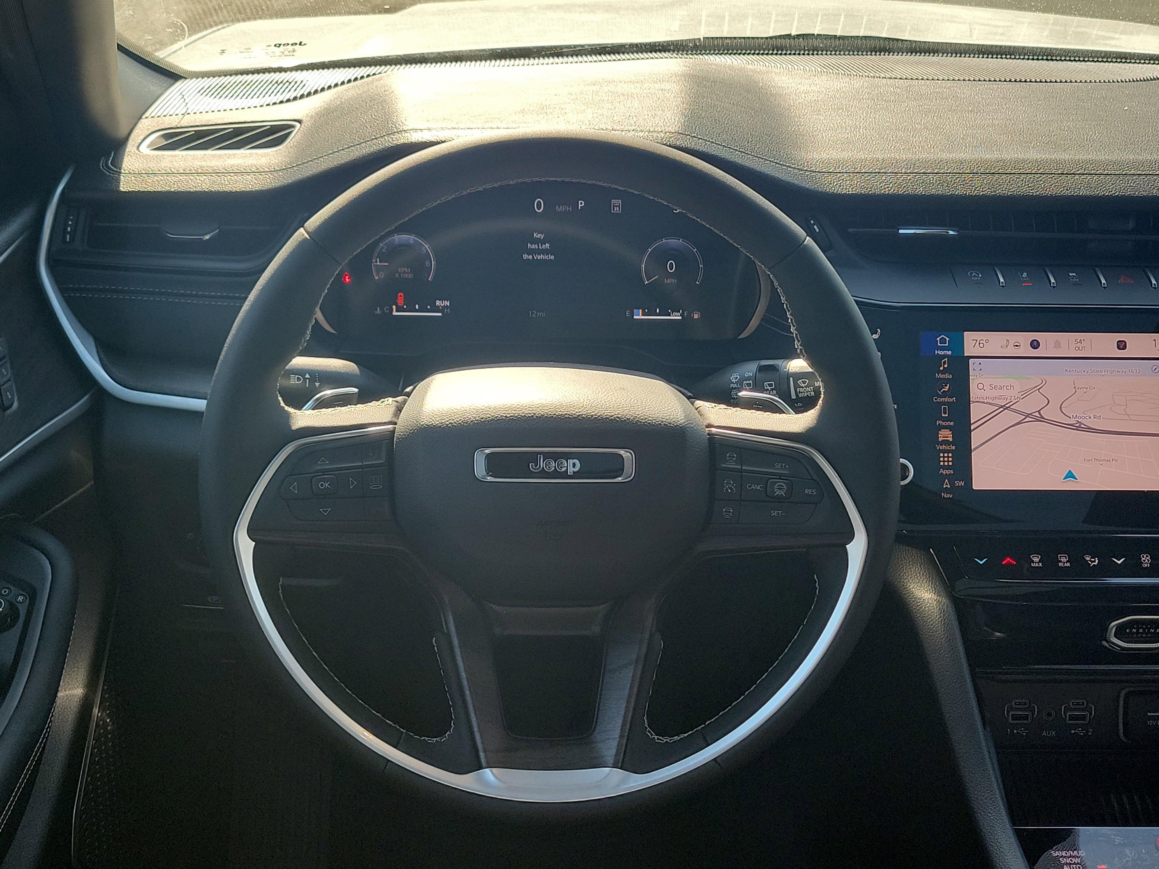 New 2026 Jeep Grand Cherokee Limited Reserve image 12