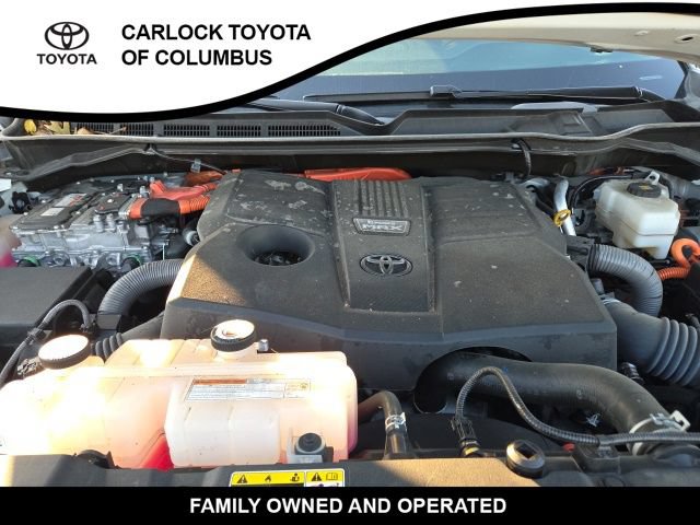 Used 2023 Toyota Sequoia Platinum AWD/4WD image 27
