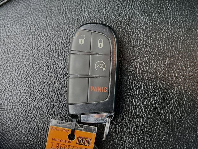 Used 2022 Jeep Compass Limited image 9