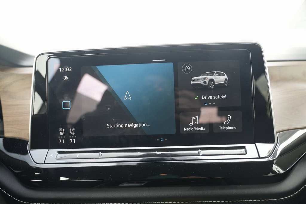 Used 2024 Volkswagen Atlas SE image 56