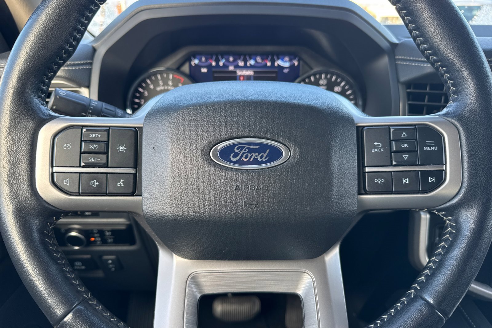 Used 2024 Ford Expedition XLT image 37