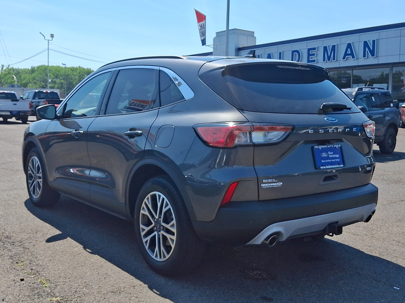 Certified 2020 Ford Escape SEL AWD/4WD image 5
