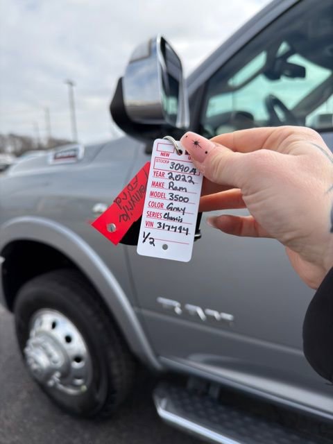 Used 2022 RAM 3500 Laramie image 41