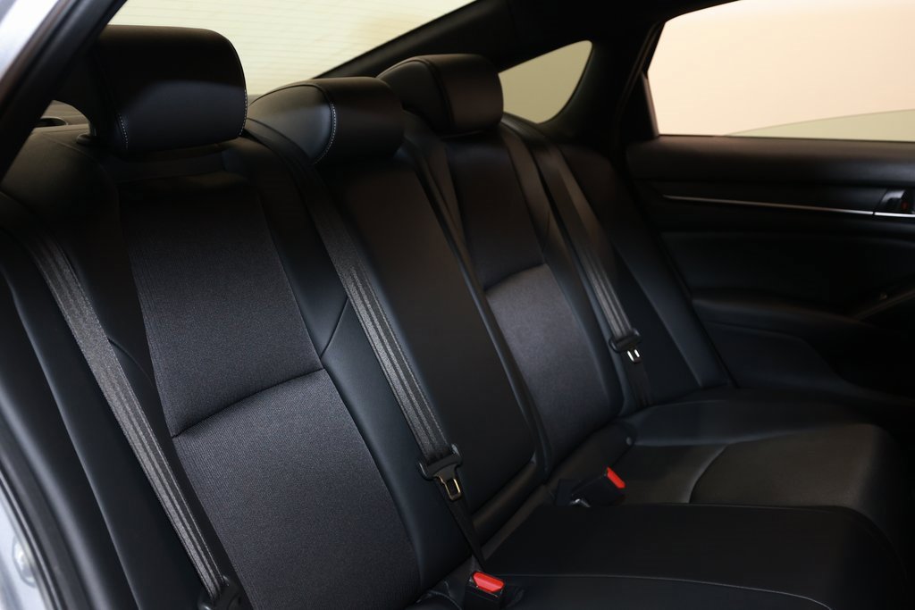 Used 2022 Honda Accord Sport image 14