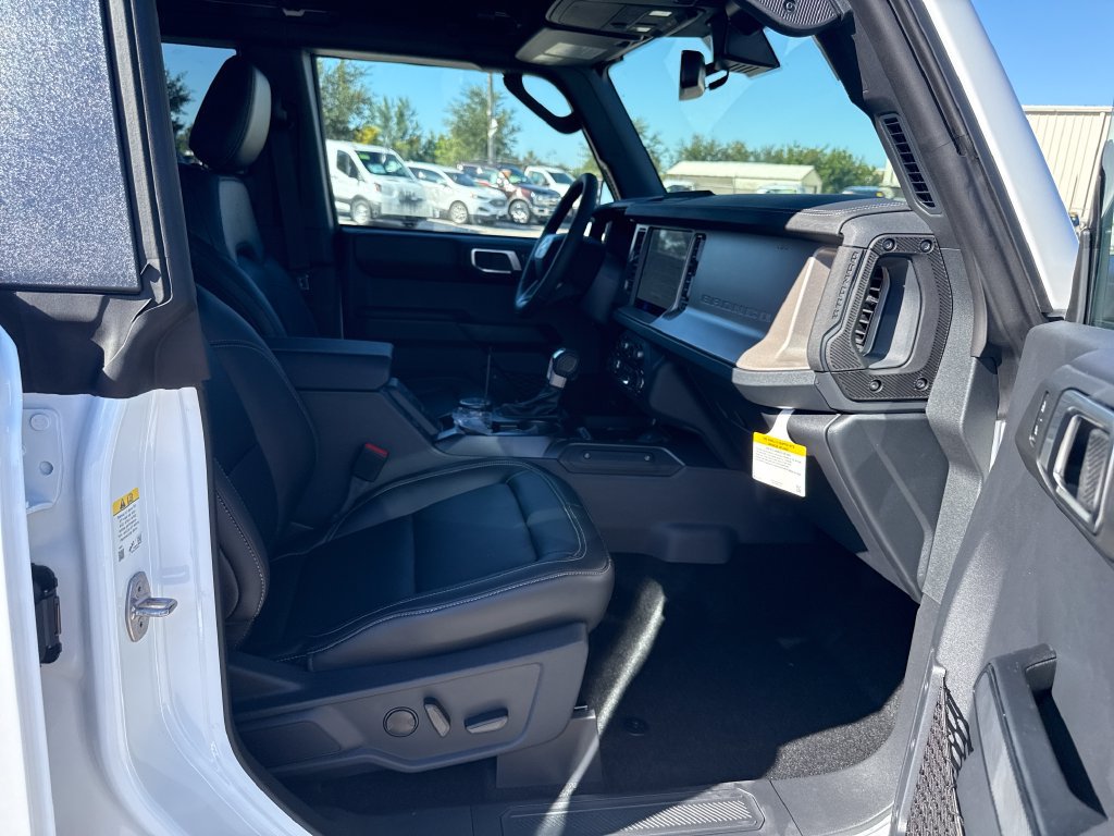 New 2026 Ford Bronco Outer Banks AWD/4WD image 21