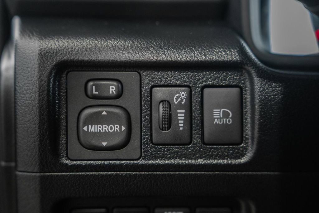 Used 2023 Toyota 4Runner Limited AWD/4WD image 44