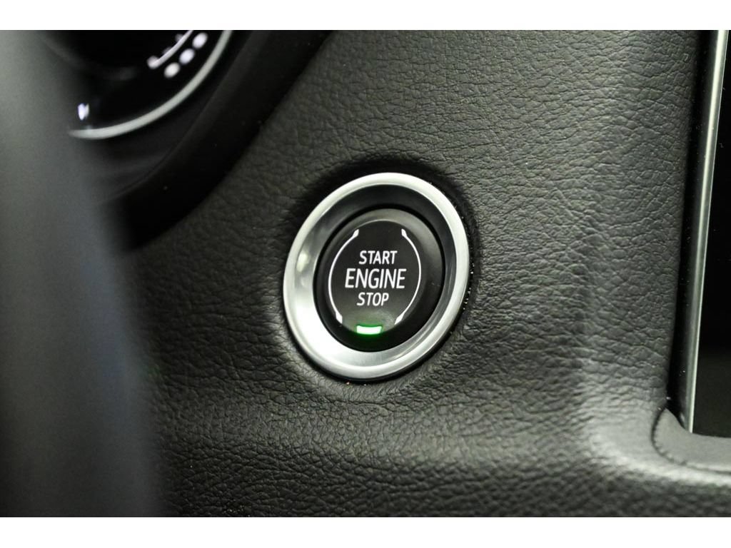 Certified 2023 Cadillac XT4 Luxury w/ Cold Weather Package FWD image 50