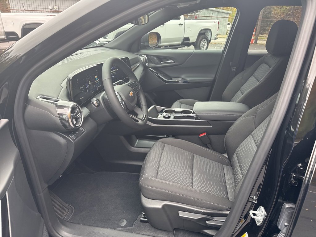 New 2026 Chevrolet Equinox LT image 8