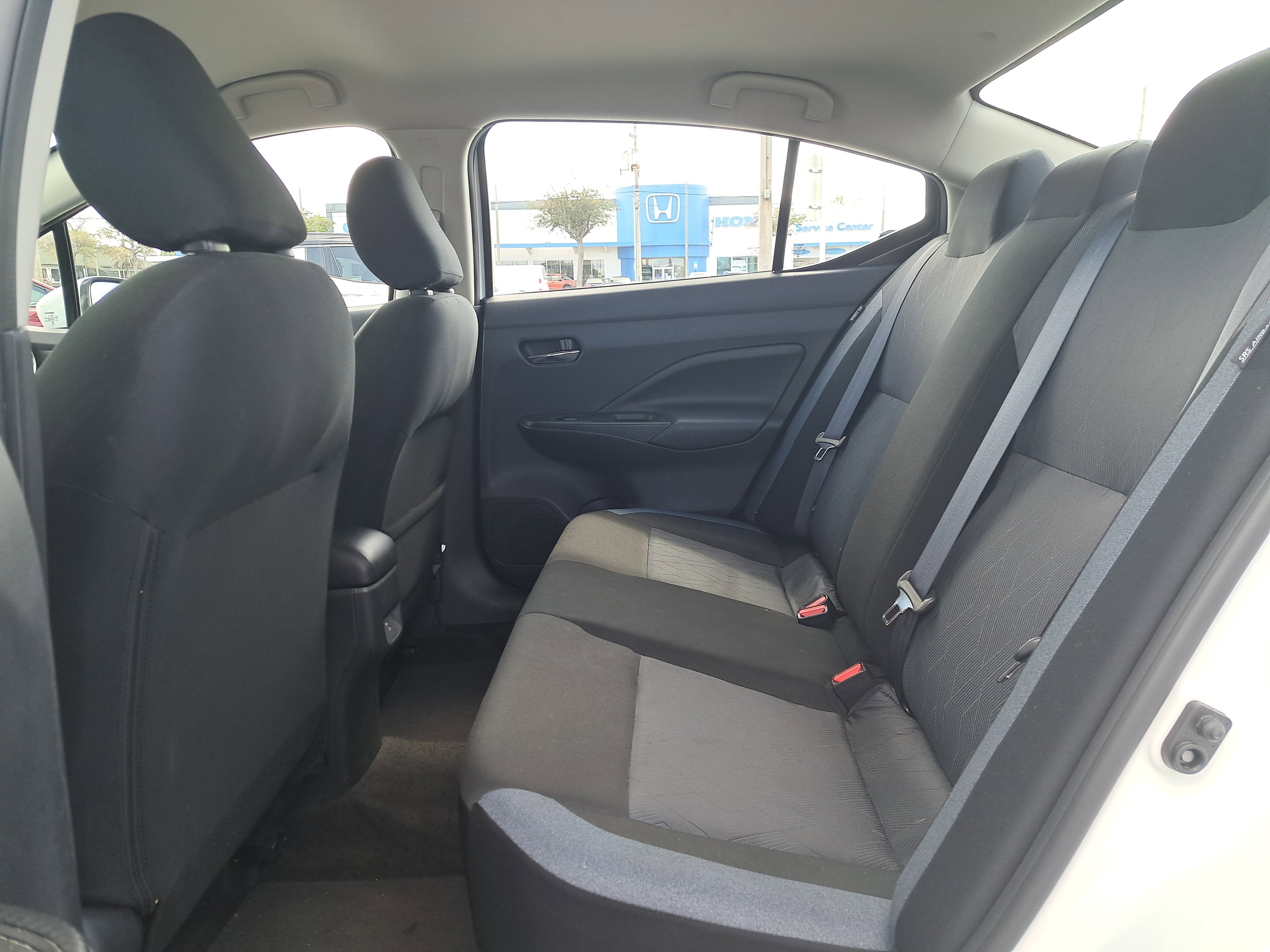 Used 2025 Nissan Versa SV image 15