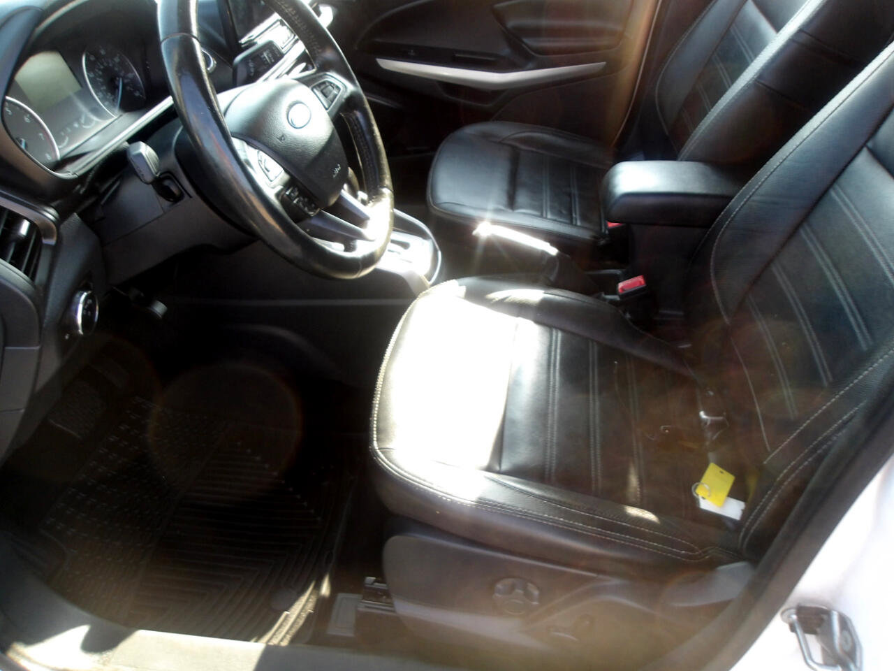 Used 2019 Ford EcoSport Titanium image 19