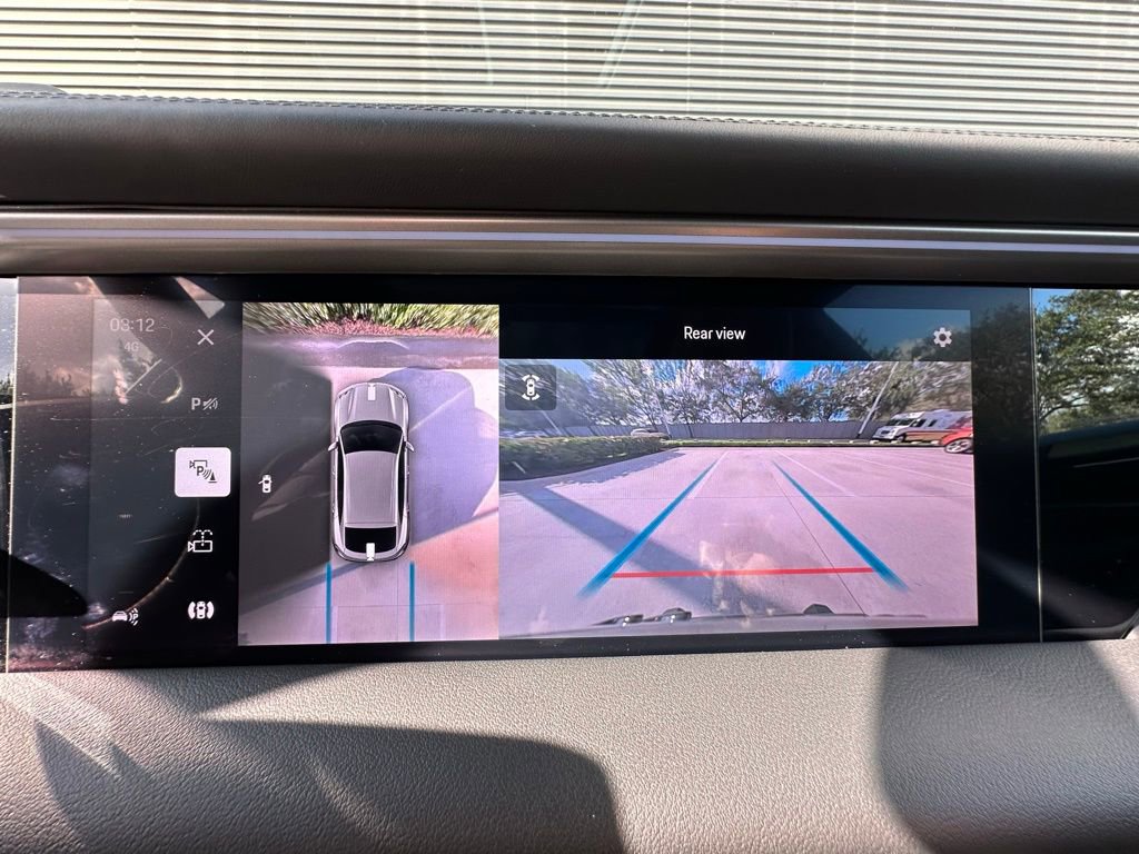 Used 2025 Porsche Macan Electric image 30